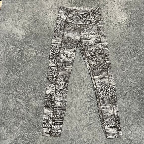 Lululemon Fast Free 7/8 Tight II Womens 6 Meisai White Black Reflective Nulux - Picture 1 of 8